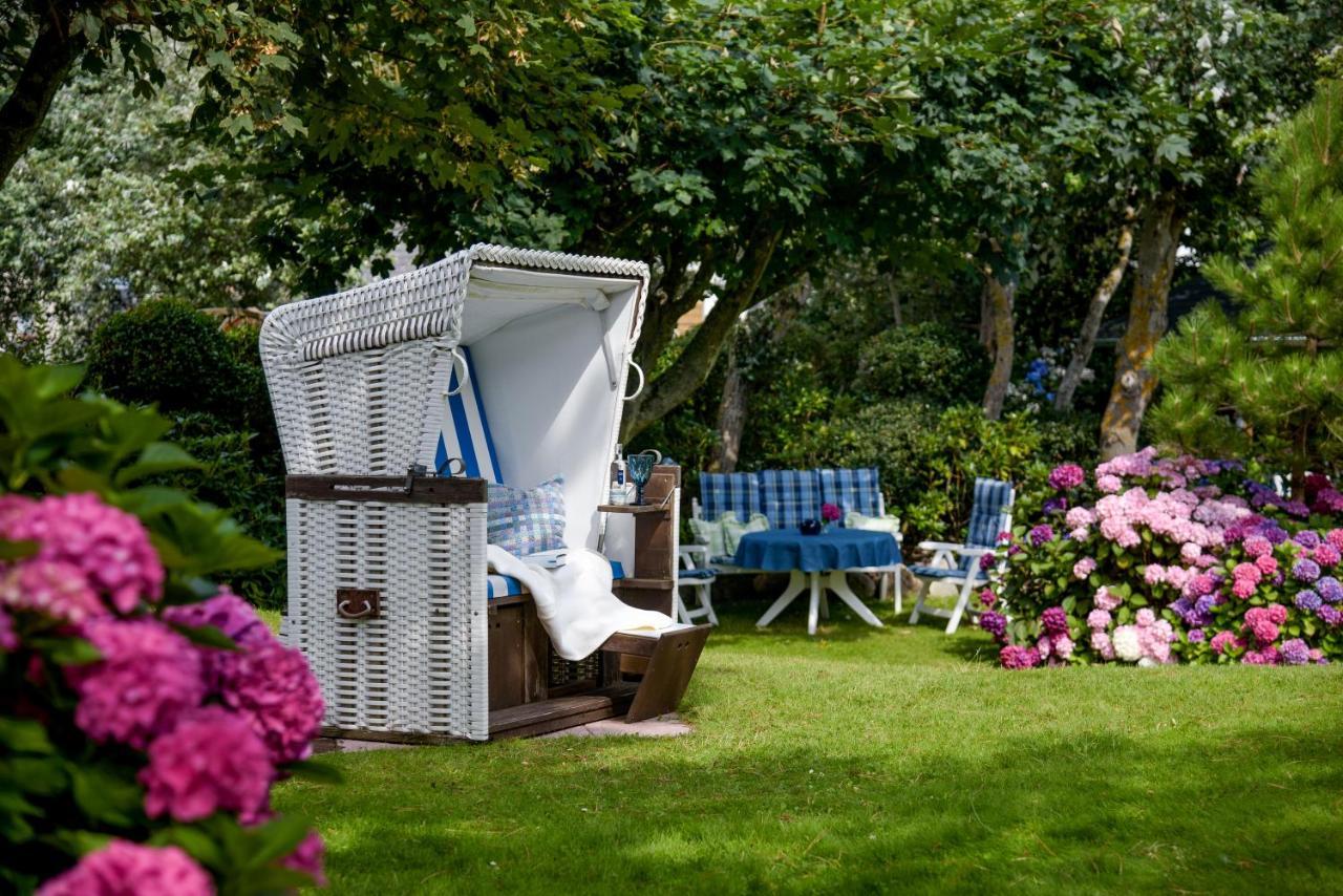 Hotel Wiesbaden Wenningstedt-Braderup Eksteriør billede