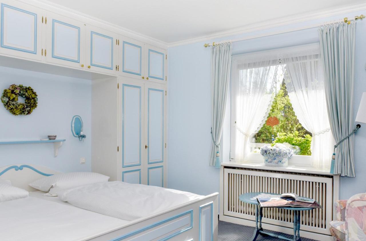 Hotel Wiesbaden Wenningstedt-Braderup Eksteriør billede