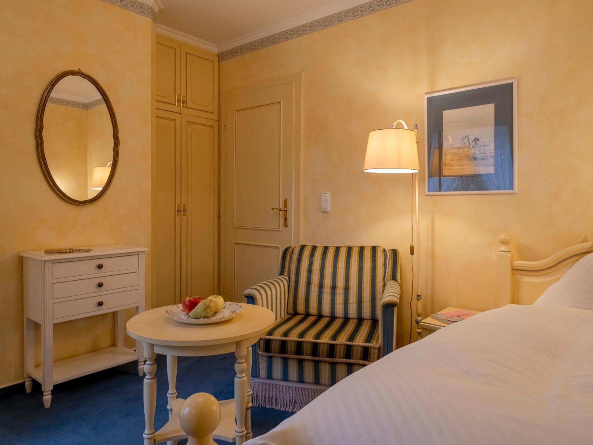 Hotel Wiesbaden Wenningstedt-Braderup Eksteriør billede