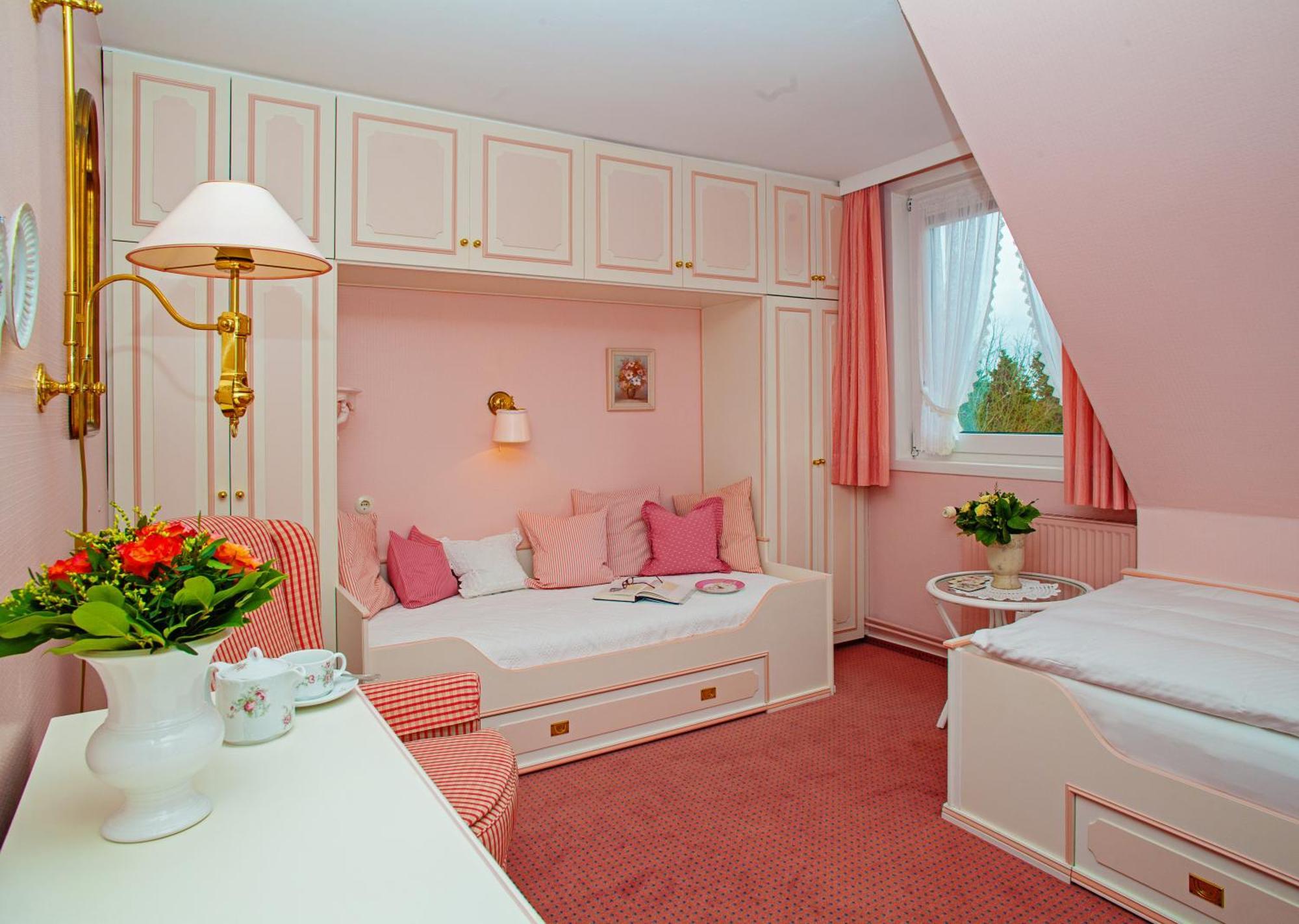 Hotel Wiesbaden Wenningstedt-Braderup Eksteriør billede